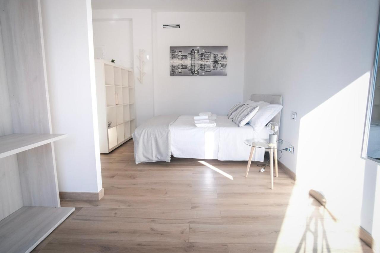 Rossani Suites&Aparts Барі Екстер'єр фото